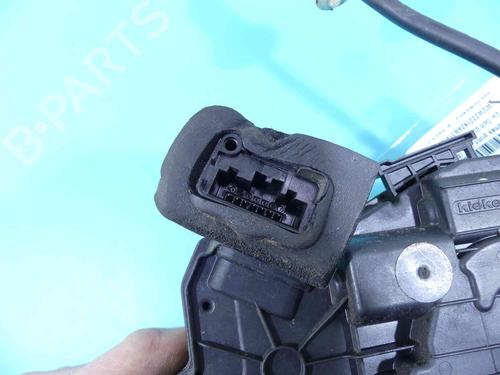 Front left lock VW GOLF VI (5K1) 1.6 TDI | BP37807597C98 - Image 4