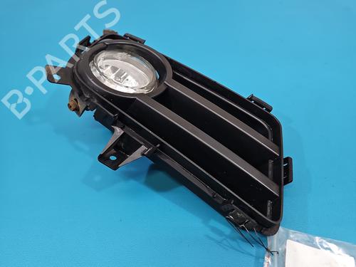 Used Right front fog light Right front fog light 39004007 39004007