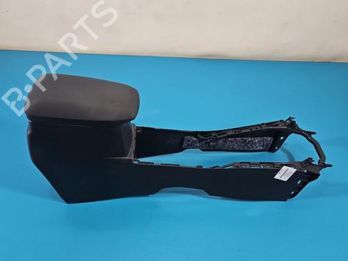 Used Armrest / Center console Armrest / Center console TOYOTA COROLLA Saloon (_E18_, ZRE1_) 1.3 Dual-VVTi (NRE180_) (99 hp) 37851547 37851547
