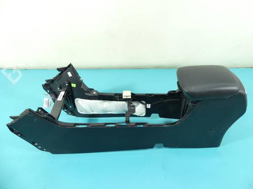 armrest-center-console-kia-sportage-iv-ql-qle-2015-2016-2017-2018-2019-2020-2021-2022-37895761 main image