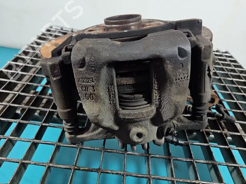 Used Right front brake caliper Right front brake caliper 37826464 37826464