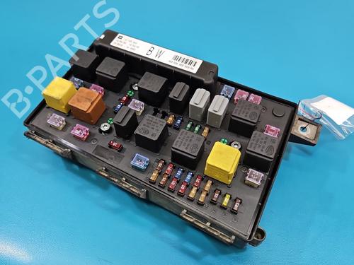 Used Fuse box Fuse box 38684285 38684285