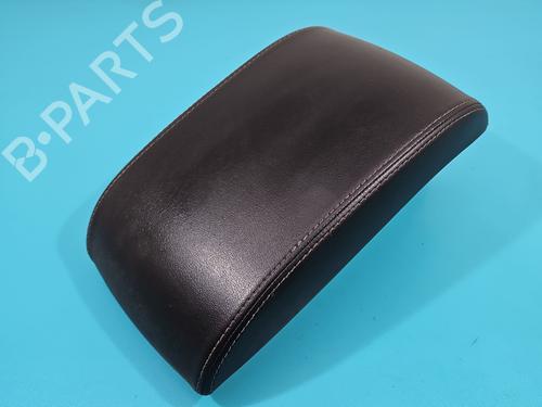 Used Armrest / Center console Armrest / Center console 37812749 37812749