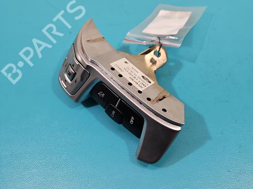 Commandes au volant Commandes au volant 38118070 38118070