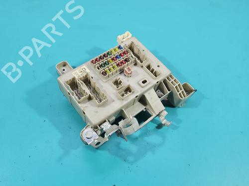 Used Fuse box Fuse box 37822242 37822242