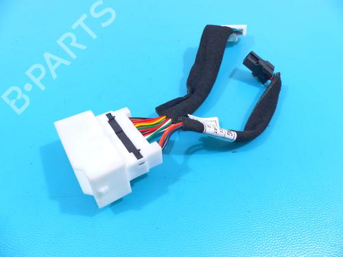 other-kia-stonic-yb-2017-37884744 main image