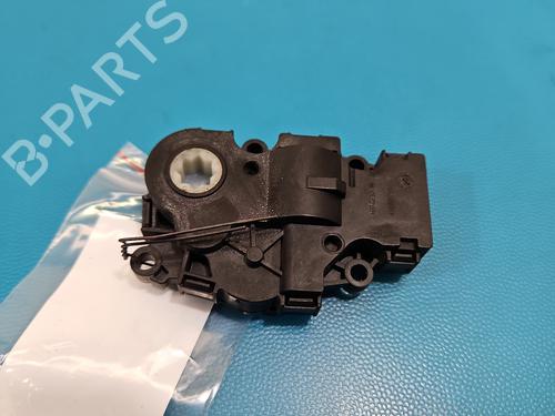 Heater blower motor BMW 5 Touring (G31) 520 d | BP37852232M62 - Image 5