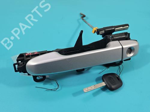 front-left-exterior-door-handle-toyota-auris-_e18_-2012-2013-2014-2015-2016-2017-2018-2019-37816720 main image