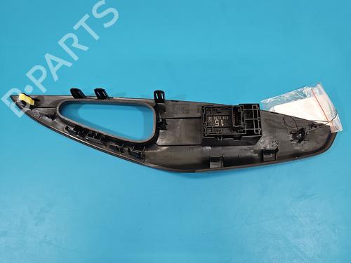 Switch TOYOTA COROLLA Saloon (_E21_) 1.8 VVTi Hybrid (ZWE219) | BP37855128I30 - Image 3