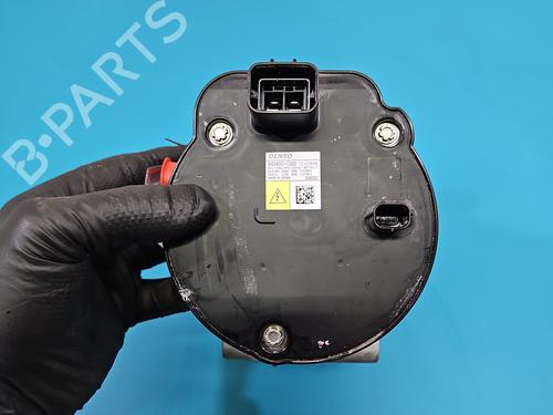 AC compressor TOYOTA COROLLA Saloon (_E21_) 1.8 VVTi Hybrid (ZWE219) | BP37856160M34 - Image 3