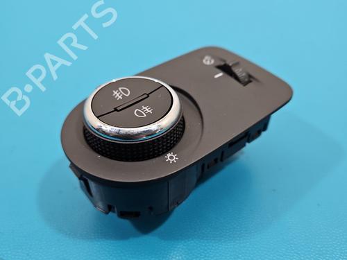 Used Headlight switch Headlight switch OPEL GRANDLAND / GRANDLAND X (A18, P1UO) 1.2 (75) (131 hp) 37825375 37825375