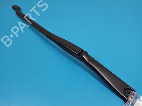 Used Front windshield wiper arm Front windshield wiper arm BMW 5 (G30, F90) 520 d xDrive (190 hp) 37829126 37829126