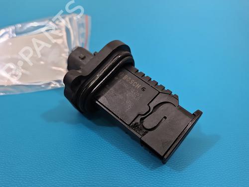 Used Mass air flow sensor Mass air flow sensor 38071687 38071687