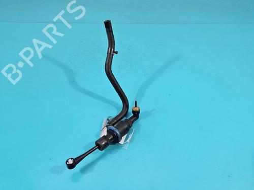 Used Clutch slave cylinder Clutch slave cylinder HYUNDAI KONA (OS, OSE, OSI) 1.0 T-GDi (120 hp) 38131153 38131153
