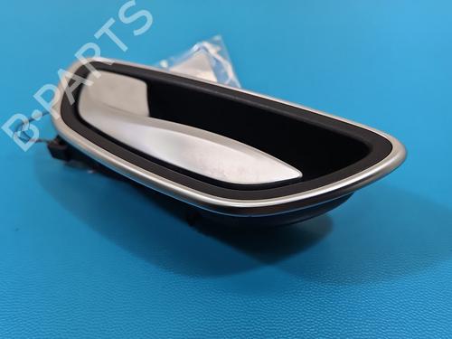 Used Front left interior door handle Front left interior door handle 37857865 37857865