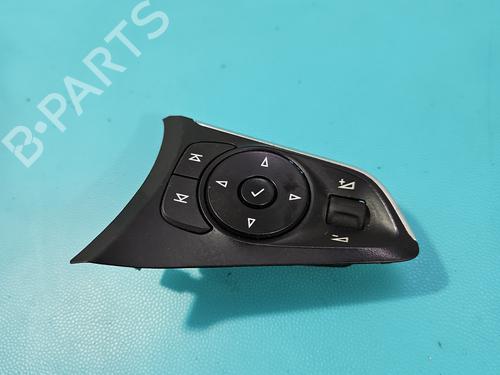 Used Steering wheel controls Steering wheel controls 37833193 37833193