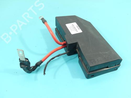 Fuse box VOLVO V40 Hatchback (525) D2 | BP38115039E1 - Image 2