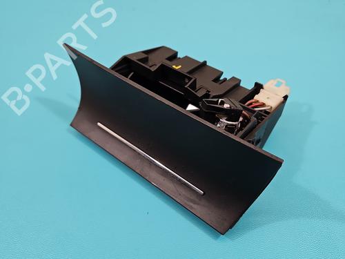 cupobject-holder-skoda-superb-i-3u4-2001-2002-2003-2004-2005-2006-2007-2008-37818857 main image