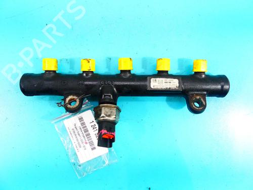 Used Injection rail Injection rail 37885286 37885286