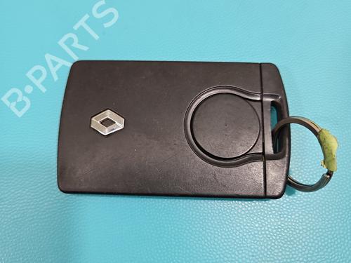 Card reader RENAULT CAPTUR I (J5_, H5_) 0.9 TCe 90 | BP37816948E4 - Image 2