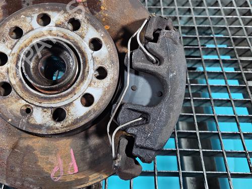 Used Right front brake caliper Right front brake caliper 37850460 37850460