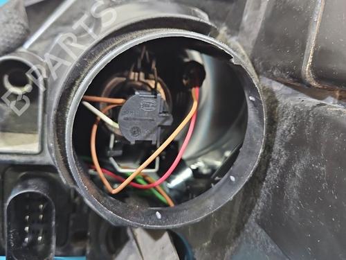 Right headlight VW JETTA III (1K2) 2.5 | BP40529254C29 - Image 8