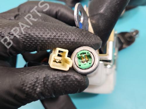 Front left seatbelt SUZUKI SX4 S-Cross (JY) 1.6 AllGrip (AKK 416) | BP38143498I26 - Image 6
