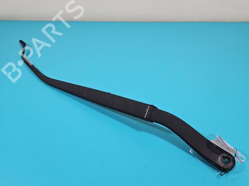 Used Front windshield wiper arm Front windshield wiper arm 38121312 38121312