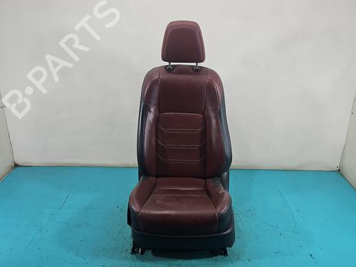 left-front-seat-lexus-nx-_z1_-2014-37841717 main image