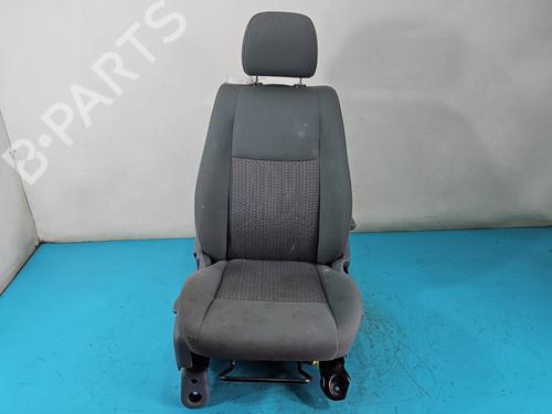 Used Right front seat Right front seat JEEP GRAND CHEROKEE III (WH, WK) 4.7 V8 4x4 (231 hp) 38131382 38131382