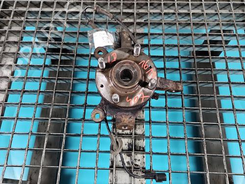 Used Left front steering knuckle Left front steering knuckle HYUNDAI GETZ (TB) 1.1 (63 hp) 40279960 40279960