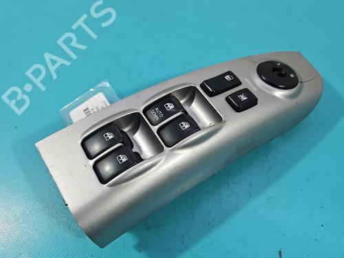 Kombi Kontakt / Stilkkontakt Kombi Kontakt / Stilkkontakt 38143826 38143826