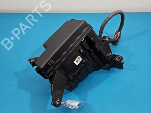 Used Fuse box Fuse box LEXUS NX (_Z1_) 200t (AGZ10_, AGZ10R) (238 hp) 37822411 37822411