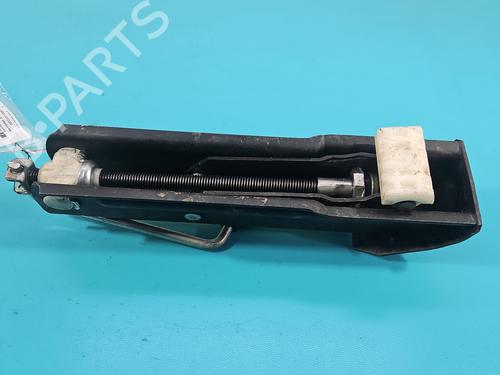 jack-kit-mercedes-benz-s-class-w221-v221-2005-2006-2007-2008-2009-2010-2011-2012-2013-37841641 main image