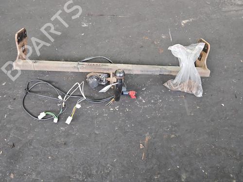 tow-ballmechanism-hyundai-i30-fd-2007-2008-2009-2010-2011-2012-38123148 main image