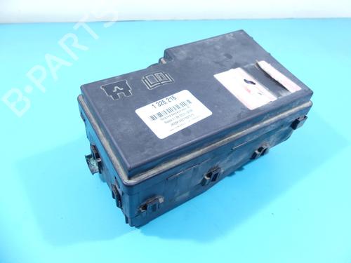 Used Fuse box Fuse box 37893565 37893565