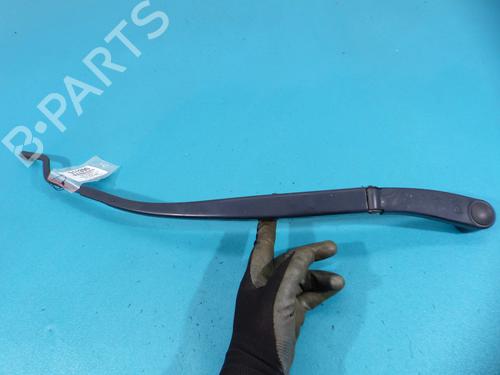 Used Front windshield wiper arm Front windshield wiper arm 38154091 38154091