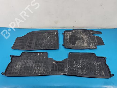 other-toyota-auris-_e15_-2006-2007-2008-2009-2010-2011-2012-2013-37828539 main image