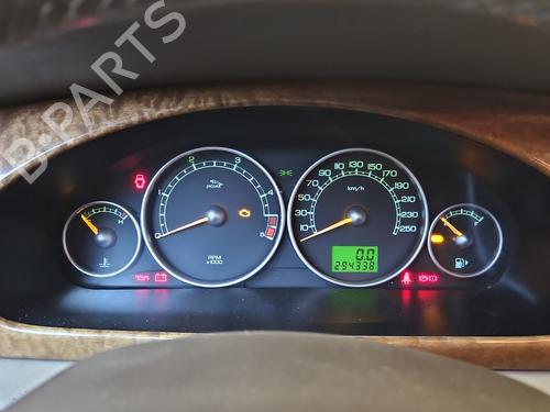 Used Instrument cluster Instrument cluster 37837873 37837873