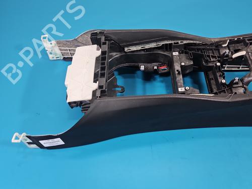 Armrest / Center console BMW 5 Touring (G31) 520 d | BP37851568I20 - Image 2