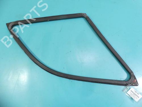 rubber-door-seal-mercedes-benz-m-class-w163-1998-1999-2000-2001-2002-2003-2004-2005-37890653 main image