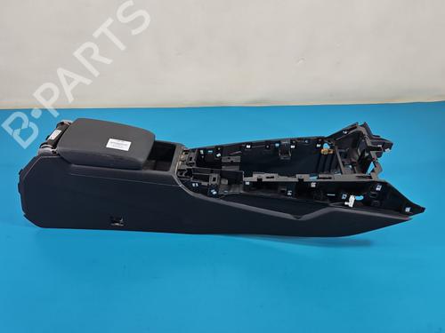 Used Armrest / Center console Armrest / Center console AUDI A5 Sportback (F5A, F5F) 2.0 TFSI quattro (252 hp) 40040459 40040459