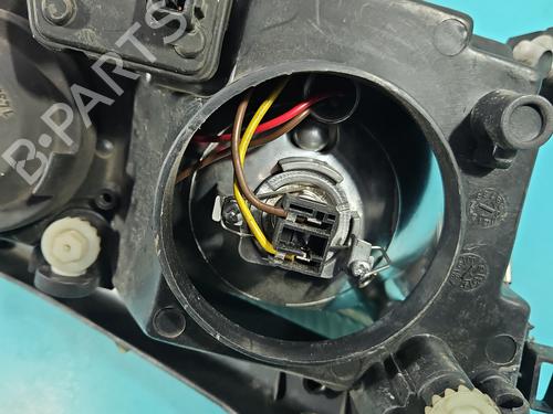 Left headlight VW PASSAT B5 (3B2) 1.8 | BP37823099C28 - Image 7