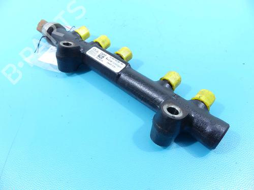 injection-rail-ds-ds-4-ds-4-crossback-nx_-2015-2016-2017-2018-37888800 main image