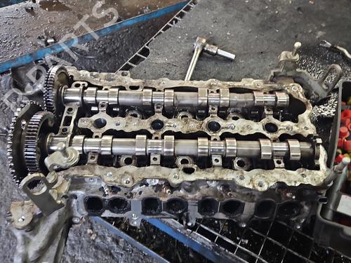 Used Cylinder head Cylinder head 38151007 38151007