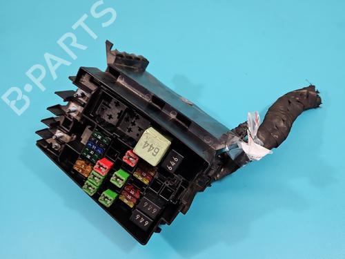 fuse-box-vw-beetle-5c1-5c2-2011-2012-2013-2014-2015-2016-2017-2018-2019-38133080 main image