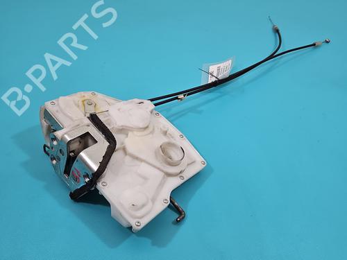 front-right-lock-suzuki-swift-iii-mz-ez-2005-37820206 main image