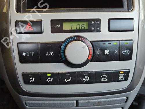 Used Climate control Climate control 37823712 37823712