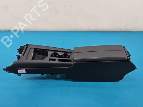 Used Armrest / Center console Armrest / Center console 37834904 37834904