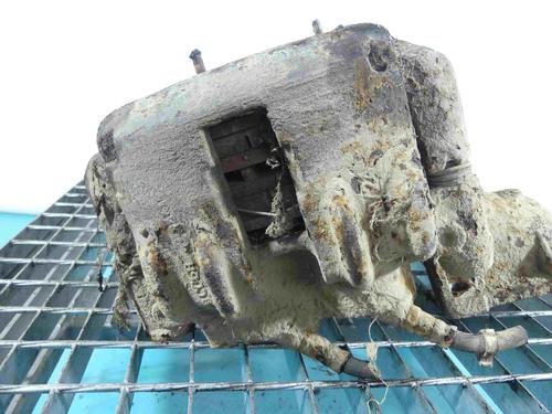 Used Right front brake caliper Right front brake caliper 37989766 37989766